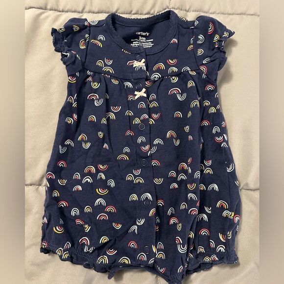 3m carters rainbow romper - Picture 1 of 3
